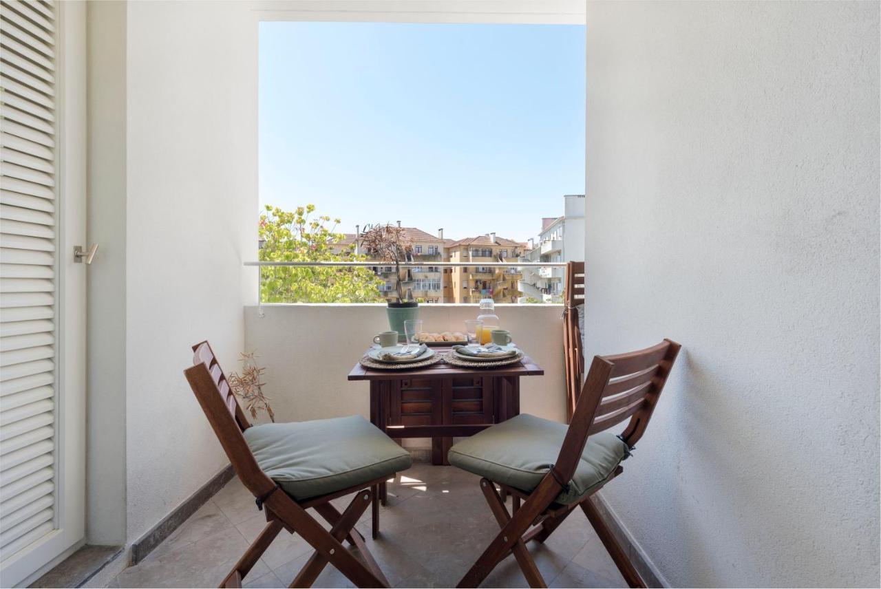 Emporium Deluxe 3Br Apartment W/ Private Parking By Lovelystay OOporto Esterno foto