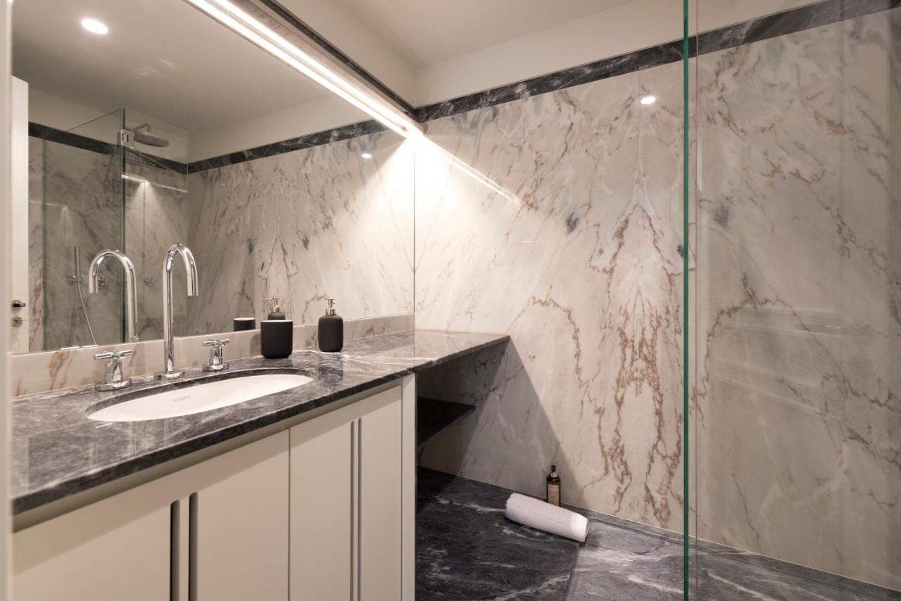 Emporium Deluxe 3Br Apartment W/ Private Parking By Lovelystay OOporto Esterno foto