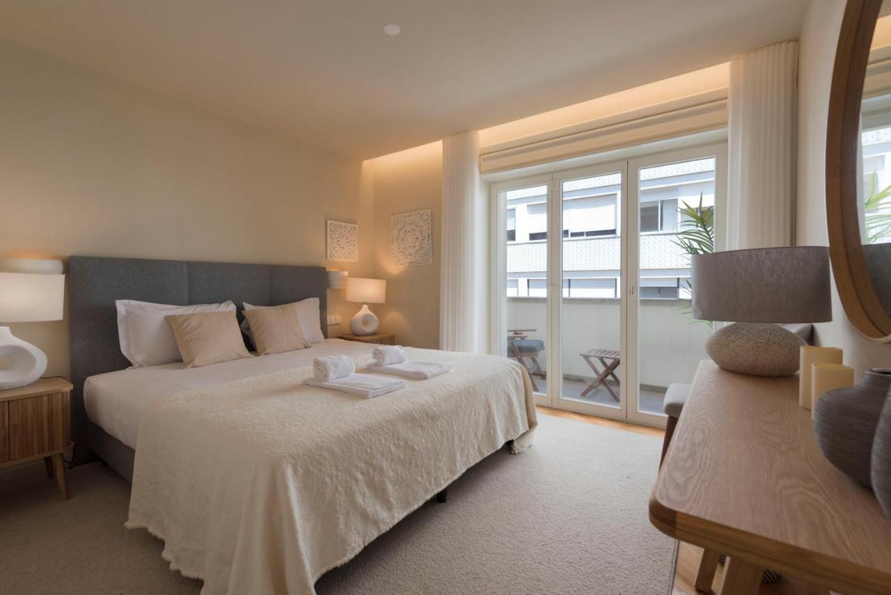 Emporium Deluxe 3Br Apartment W/ Private Parking By Lovelystay OOporto Esterno foto